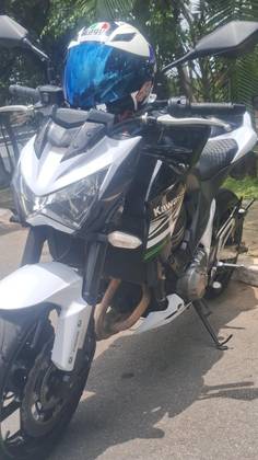 KAWASAKI Z800 ABS 